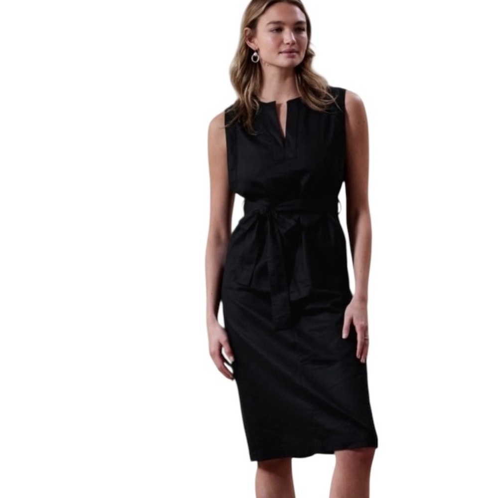 Banana Republic Elegant Black Sleeveless Dress - Perfect Condition. (Worn Once.)